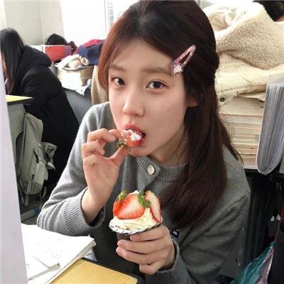 南国艳游 封面